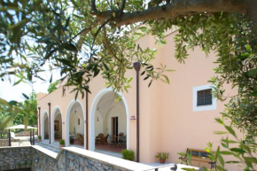 Гостиница Portico Del Paradiso  Скала